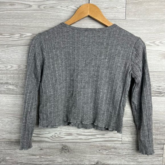 White Fawn Gray Long Sleeve Button Up Cropped Blouse Size Large - Picture 5 of 6